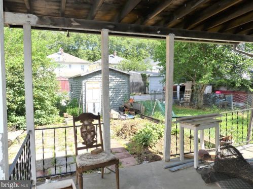 1029 Poplar St, York, PA 17403-1824