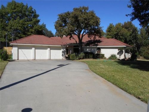 11139 Stanfield Rd, Azle, TX 76020-5531