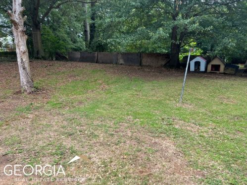 1067 Laurel Ln, Conyers GA  30012-4207 exterior