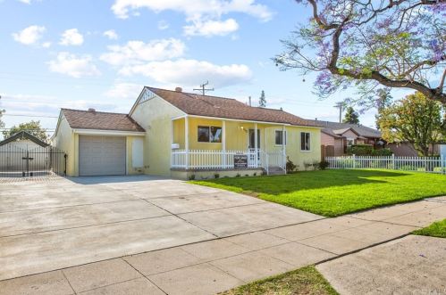 213 Cliffrose St, Anaheim, CA 92805-4327