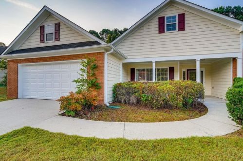 3322 Beech Hollow Ct, Loganville, GA 30052-4966