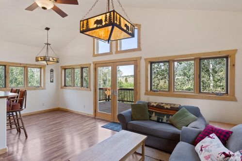32596 Ute Trl, Oak Creek, CO 80467-8570