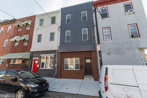 2037 6 St, Philadelphia PA 19140-4528 exterior