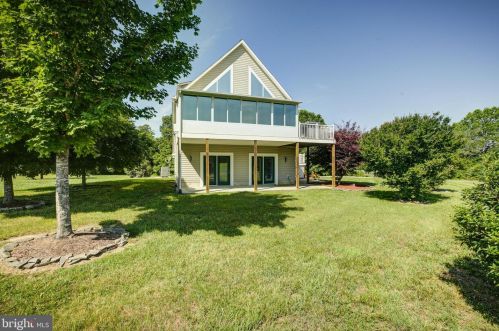 26404 Pennfields Dr, Madison Mills, VA 22960-3659