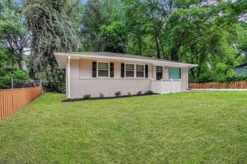 3575 Fairburn Pl, Atlanta GA  30331-1419 exterior