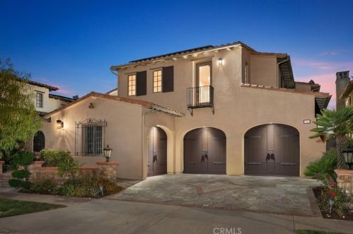 16 Dreamlight, Irvine CA  92603-4258 exterior