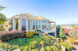 1900 Cascade Heights Dr, Albany, OR 97321-1474