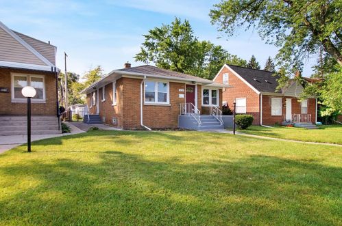 123 49th Ave, Gary, IN 46409-2710