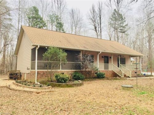 1002 Walker Field Dr, Rougemont, NC 27572-8491