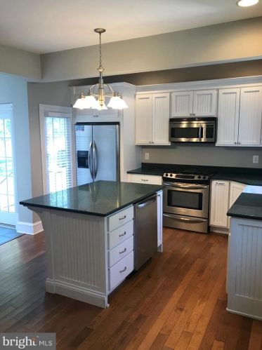 47 Estaugh Ave, Haddonfield NJ  08033-2505 exterior