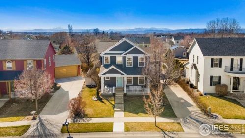 1227 Cres Dr, Fort Collins CO 80526-2917 exterior