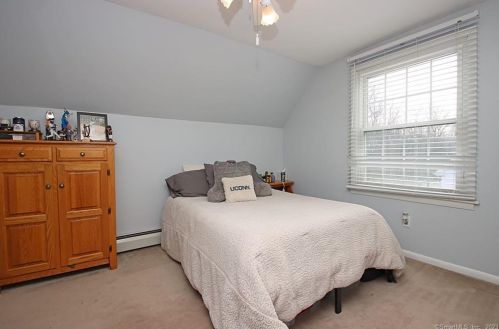 207 Timber Ridge Rd, Middletown CT  06457-7525 exterior