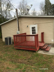 124 Loggers Ln, Clinton, TN 37716-5268