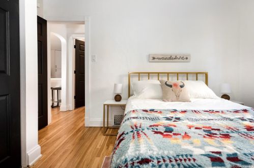 2079 Krameria St, Denver CO  80207-3928 exterior