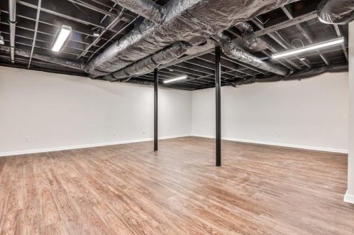3911 Edenton Ct, Atlanta GA  30319-1883 exterior