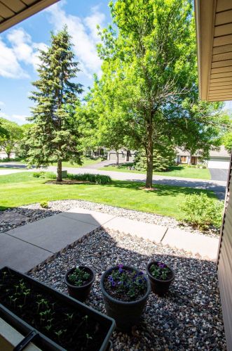 9063 Duckwood Trl, Saint Paul MN  55125-8687 exterior