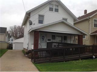 257 30th St, Erie, PA 16504-1019