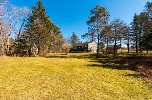 487 St George Rd, South Thomaston, ME 04858-3105