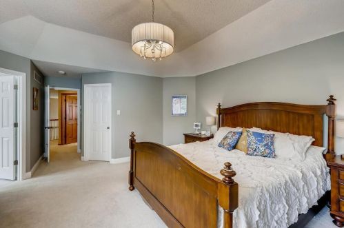 3826 Bridgewater Dr, Saint Paul MN  55123-2528 exterior