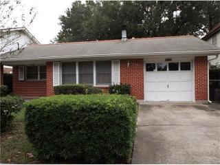3226 Metairie Ct, Metairie, LA 70002-5018