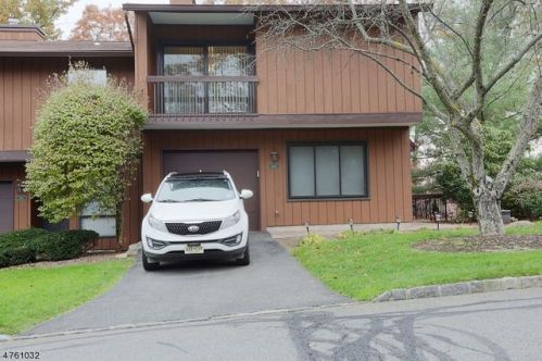 962 Treetops, Wharton, NJ 07885-1774
