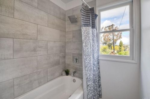 2459 Alta Vista Dr, Vista CA  92084-7028 exterior