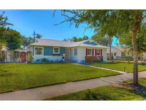 1210 Riverside Dr, Fullerton, CA 92831-3322
