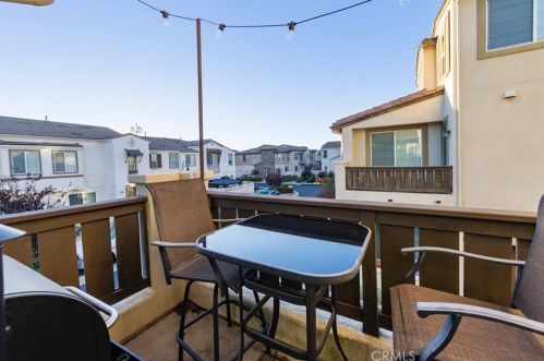44146 Calle Ciuita, Temecula CA  92592-3992 exterior