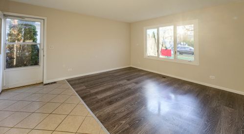 116 Stevenson Dr, Glendale Heights, IL 60139-2055