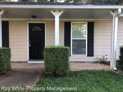 1878 Taffeta Cv, Lithonia, GA 30058-5581