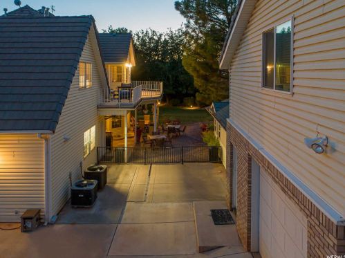 2238 1950, Saint George UT 84790-6237 exterior