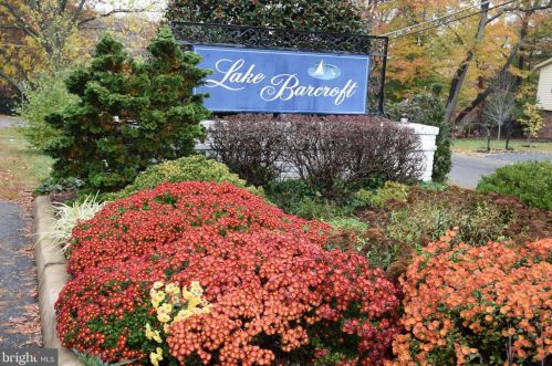 3443 Pinetree Ter, Falls Church, VA 22041-1416