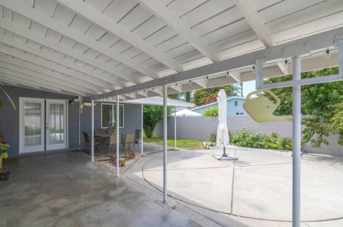 3056 Priscilla St, Riverside CA  92506-4314 exterior