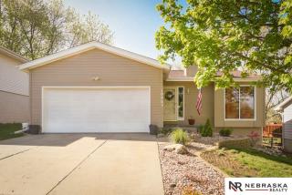 10903 Crown Point Ave, Omaha, NE 68164-1505