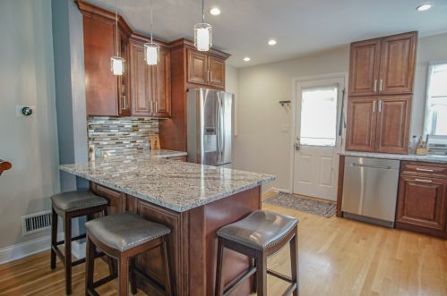 8931 Merrill St, Niles IL  60714-1707 exterior