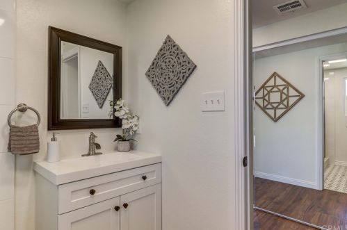 920 Fairview St, Anaheim CA  92801-3414 exterior