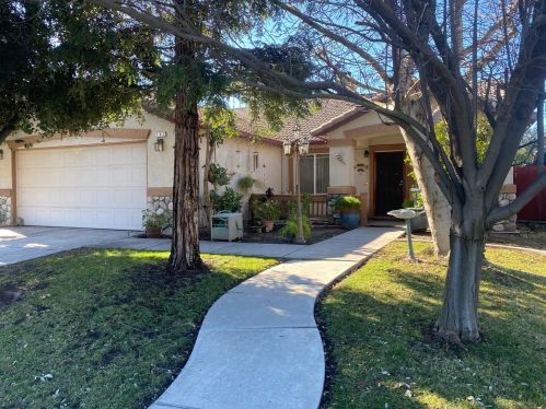 187 Dyer Ave, Manteca, CA 95336-5949