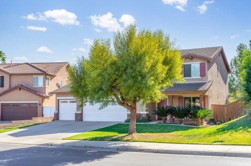 12463 Mesa Grove Dr, Riverside, CA 92503-6774