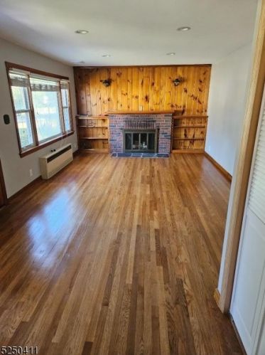 22 Scrub Oaks Rd, Dover NJ  07803-2305 exterior