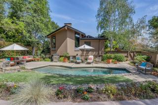 4161 Coralee Ln, Lafayette, CA 94549-3356