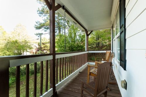 116 Destiny Dr, Fairmount, GA 30139-4122