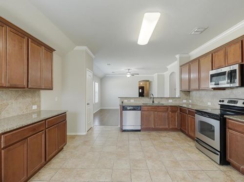 9100 Wild Rose Ln, Aubrey, TX 76227-2319