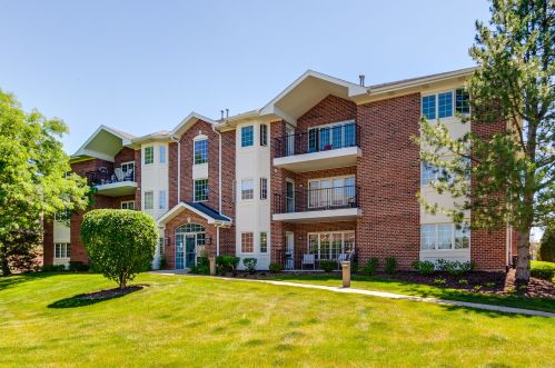 13129 Forest Ridge Dr, Palos Heights, IL 60463-3191