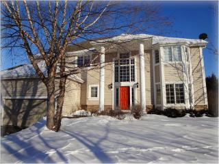 18485 38th Ave, Minneapolis, MN 55446-2870