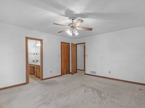 4751 Shadybrook Way, Conyers GA  30094-4461 exterior