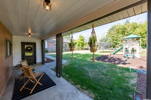 33 Main St, Alpine, UT 84004-1417