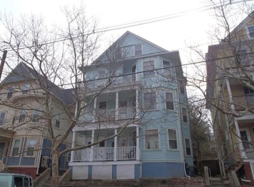 165 Camp St, Providence RI  02906-1822 exterior