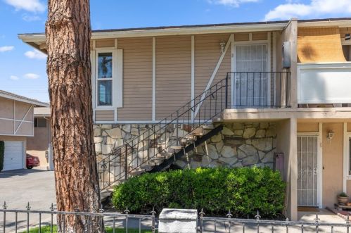 414 Clark St, Orange CA  92868-2267 exterior