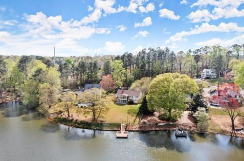 50 Lake Somerset Crst, Marietta, GA 30064-1724