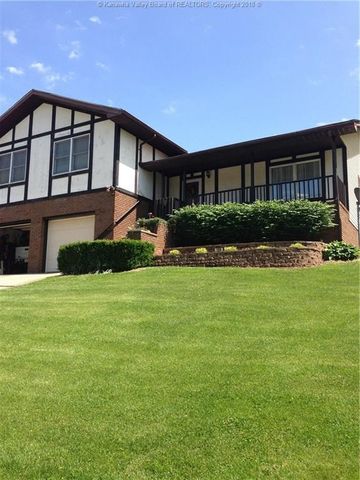 109 Honeysuckle Ln, Dunbar, WV 25064-2009